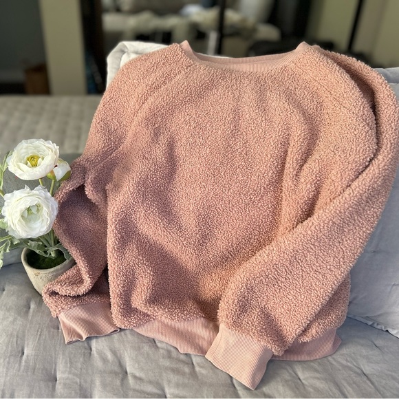 Universal Thread Sherpa pullover - Picture 1 of 1